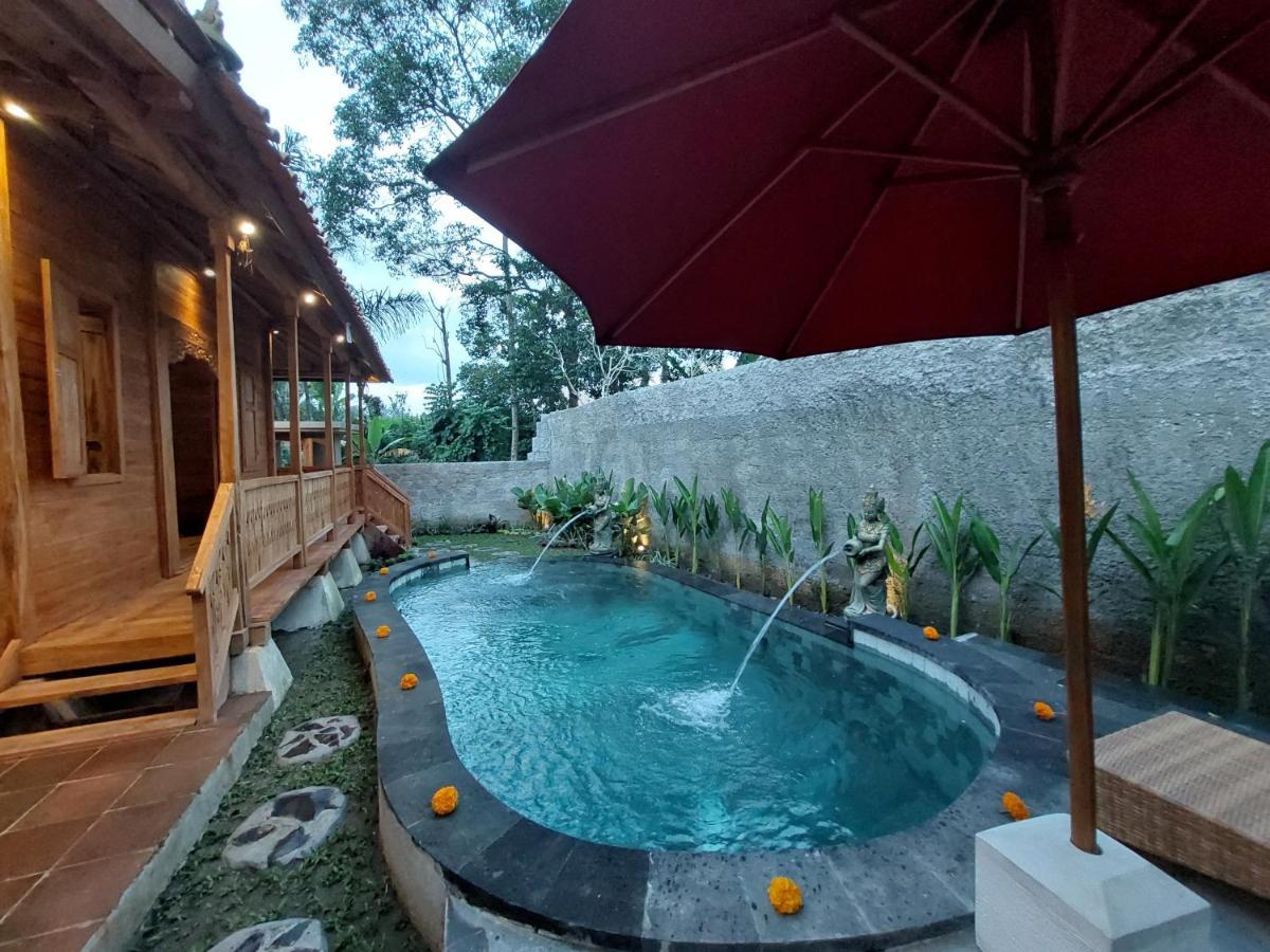 D'Ethnic Ubud Villa Buitenkant foto