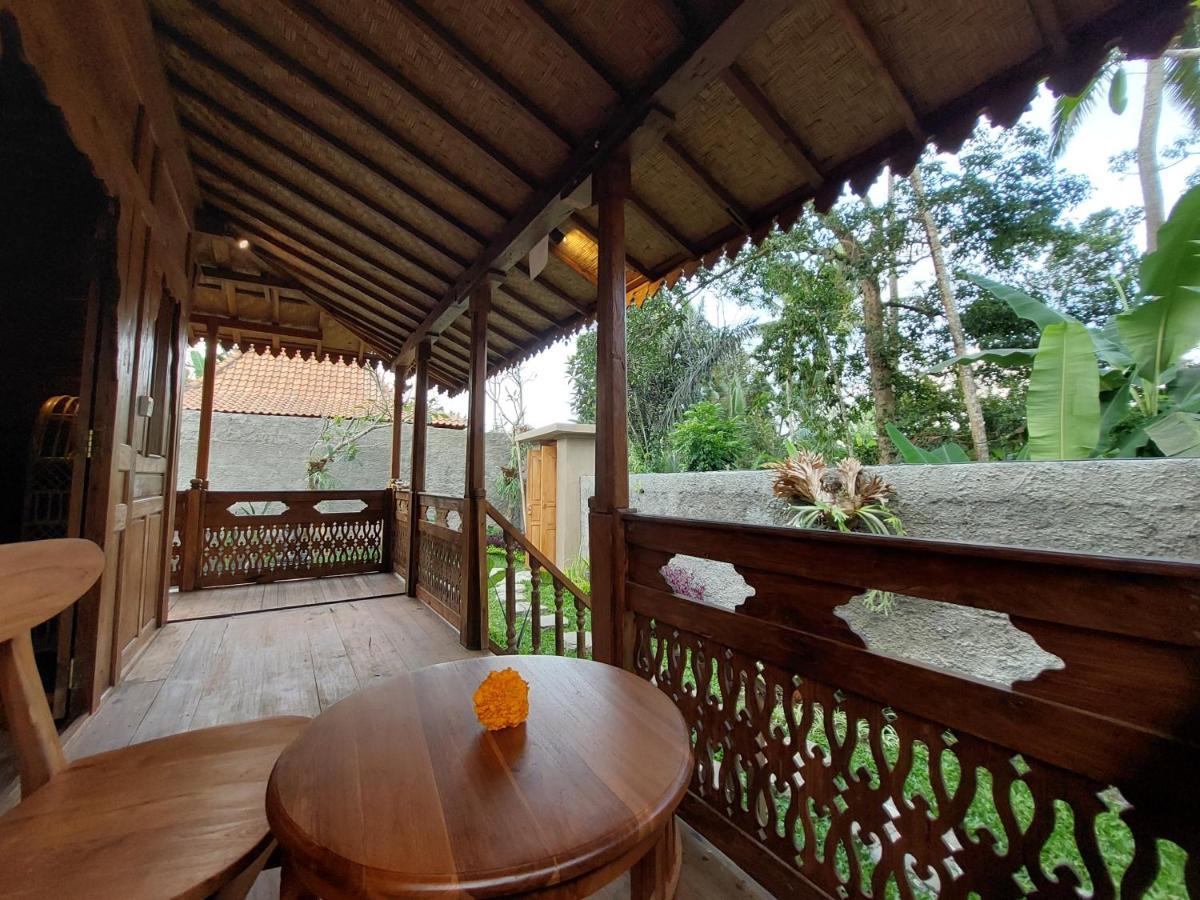 D'Ethnic Ubud Villa Buitenkant foto