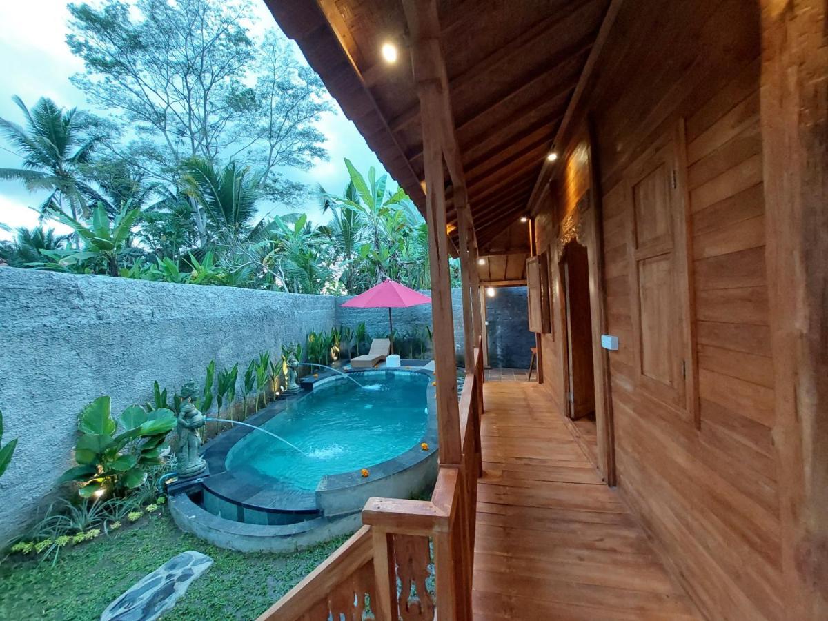 D'Ethnic Ubud Villa Buitenkant foto
