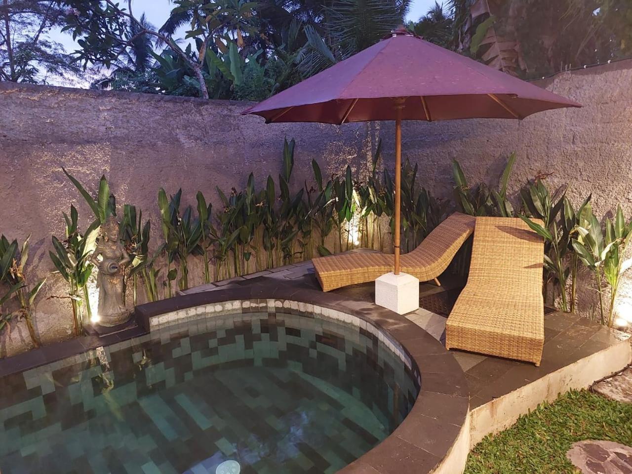 D'Ethnic Ubud Villa Buitenkant foto